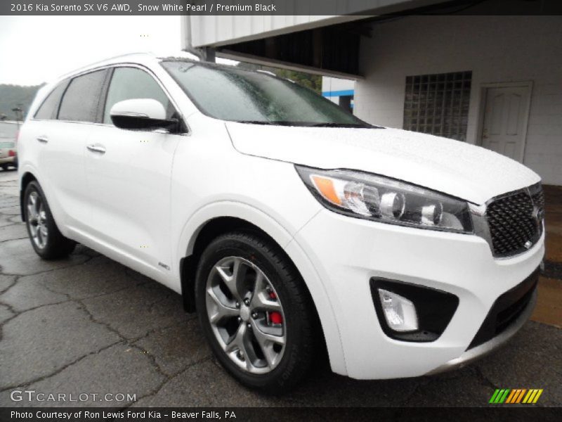 Front 3/4 View of 2016 Sorento SX V6 AWD