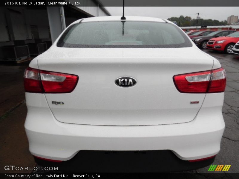 Clear White / Black 2016 Kia Rio LX Sedan