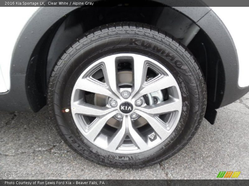  2016 Sportage LX Wheel