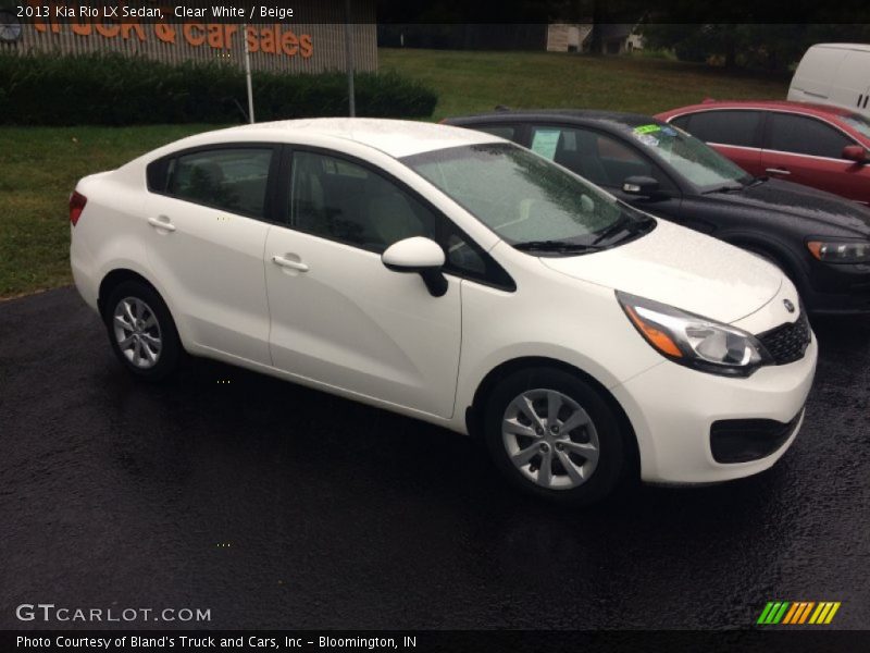 Clear White / Beige 2013 Kia Rio LX Sedan