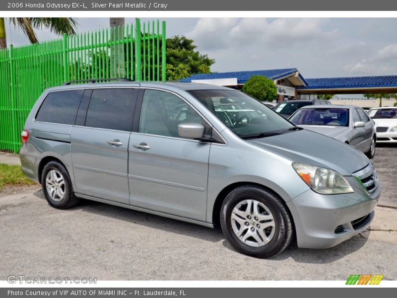Silver Pearl Metallic / Gray 2006 Honda Odyssey EX-L