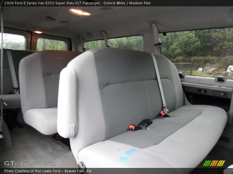Oxford White / Medium Flint 2009 Ford E Series Van E350 Super Duty XLT Passenger