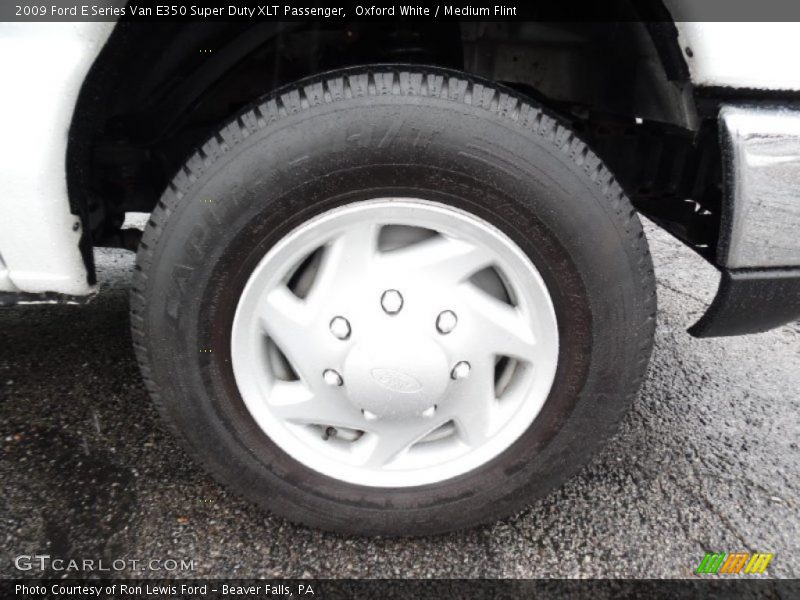 Oxford White / Medium Flint 2009 Ford E Series Van E350 Super Duty XLT Passenger