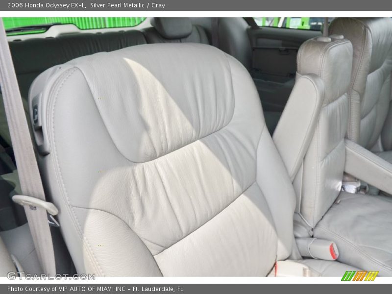 Silver Pearl Metallic / Gray 2006 Honda Odyssey EX-L