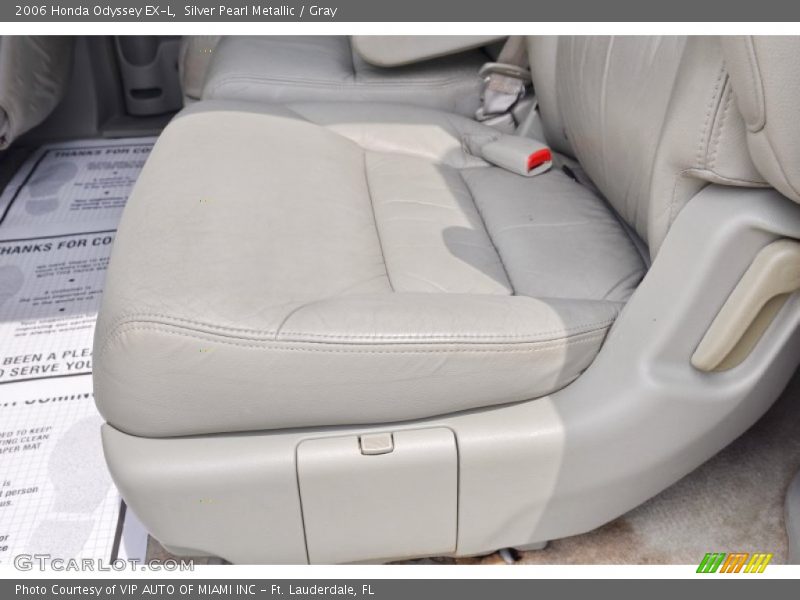 Silver Pearl Metallic / Gray 2006 Honda Odyssey EX-L