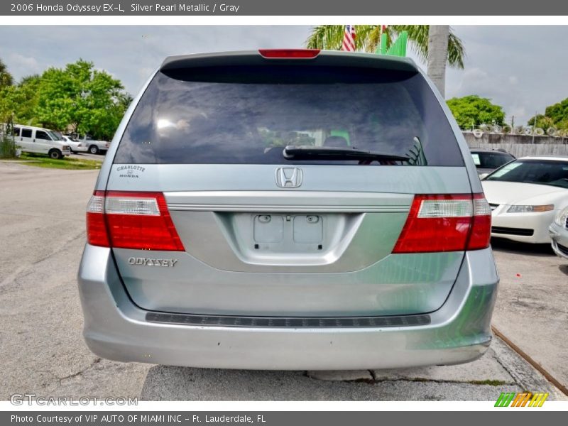 Silver Pearl Metallic / Gray 2006 Honda Odyssey EX-L