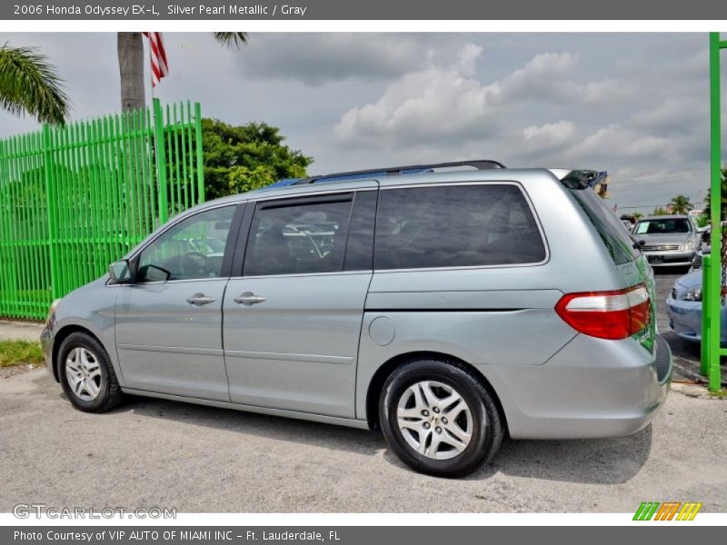 Silver Pearl Metallic / Gray 2006 Honda Odyssey EX-L