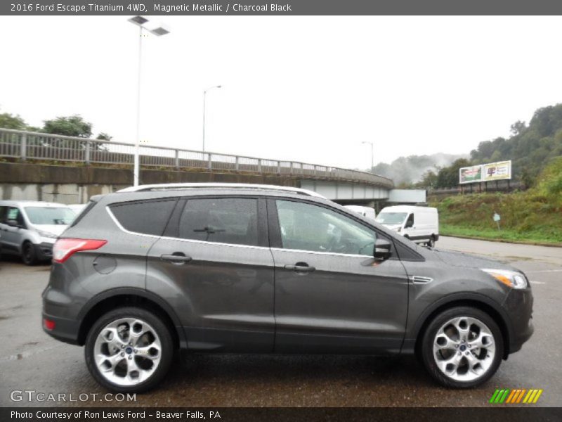 Magnetic Metallic / Charcoal Black 2016 Ford Escape Titanium 4WD