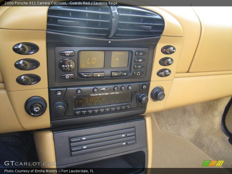 Controls of 2000 911 Carrera Cabriolet