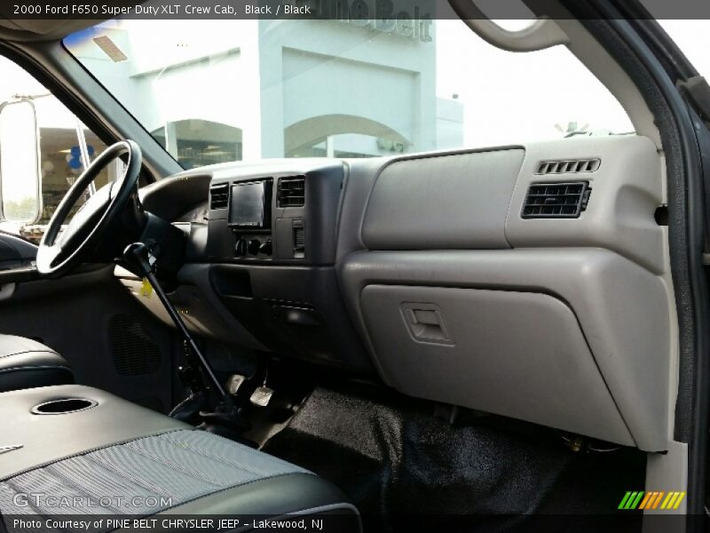 Black / Black 2000 Ford F650 Super Duty XLT Crew Cab