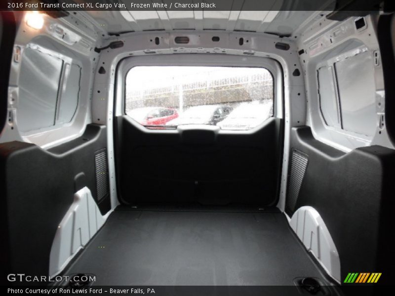  2016 Transit Connect XL Cargo Van Trunk