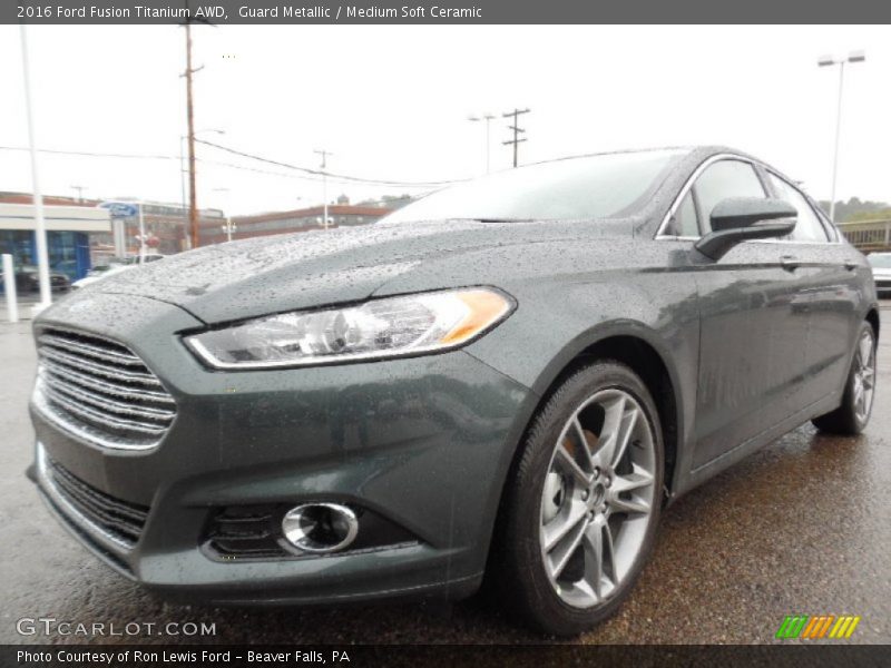 Front 3/4 View of 2016 Fusion Titanium AWD