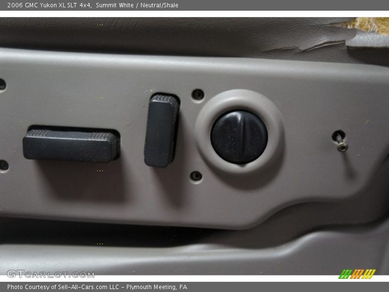 Summit White / Neutral/Shale 2006 GMC Yukon XL SLT 4x4