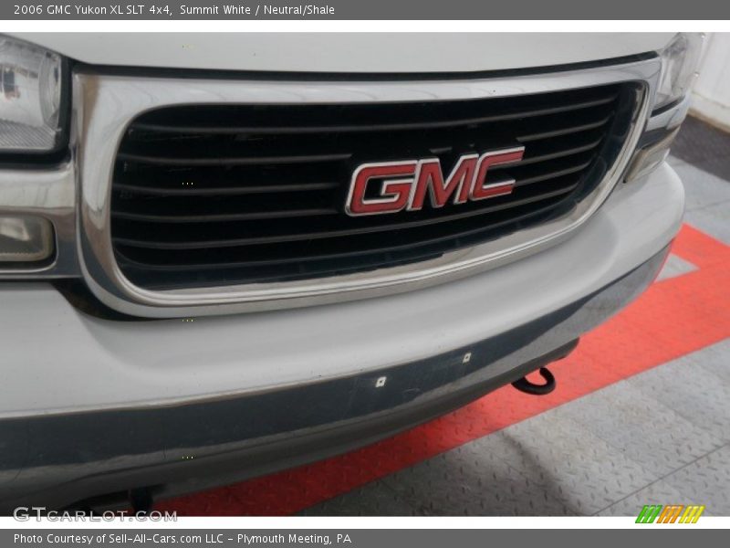 Summit White / Neutral/Shale 2006 GMC Yukon XL SLT 4x4