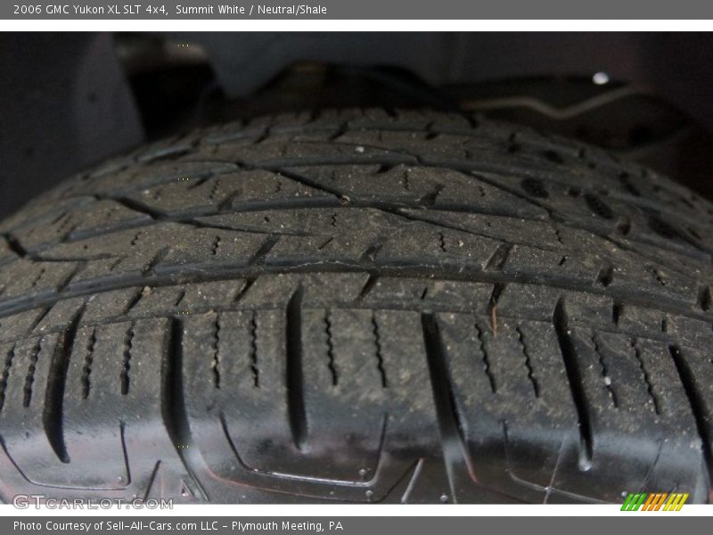 Summit White / Neutral/Shale 2006 GMC Yukon XL SLT 4x4