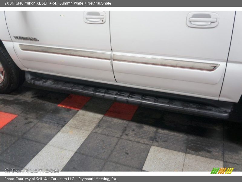 Summit White / Neutral/Shale 2006 GMC Yukon XL SLT 4x4