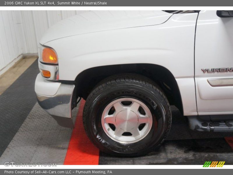 Summit White / Neutral/Shale 2006 GMC Yukon XL SLT 4x4