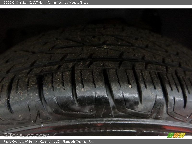 Summit White / Neutral/Shale 2006 GMC Yukon XL SLT 4x4