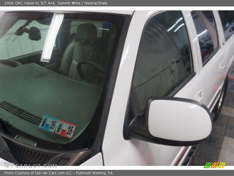 Summit White / Neutral/Shale 2006 GMC Yukon XL SLT 4x4