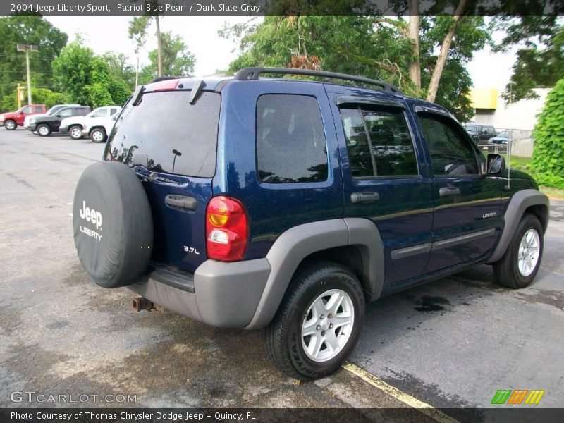 Patriot Blue Pearl / Dark Slate Gray 2004 Jeep Liberty Sport