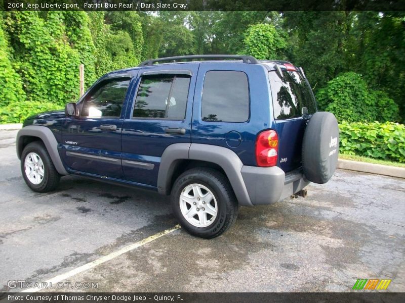Patriot Blue Pearl / Dark Slate Gray 2004 Jeep Liberty Sport