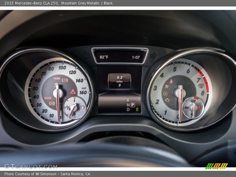 Mountain Grey Metallic / Black 2015 Mercedes-Benz CLA 250