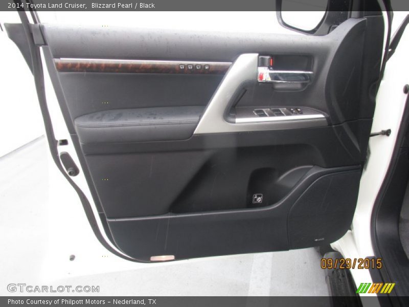 Blizzard Pearl / Black 2014 Toyota Land Cruiser