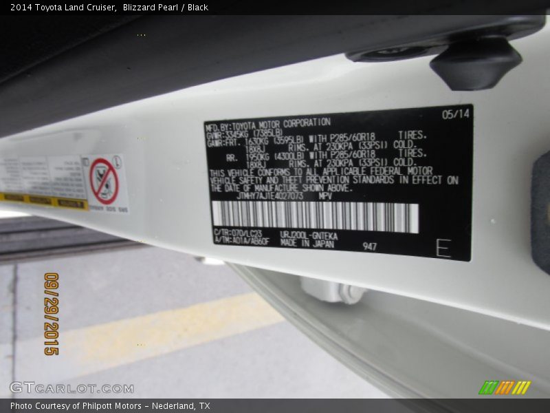 Blizzard Pearl / Black 2014 Toyota Land Cruiser