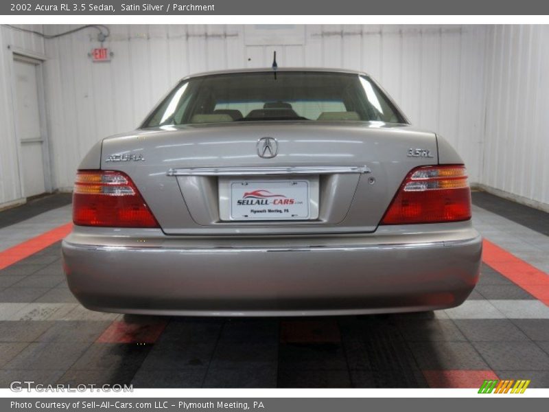 Satin Silver / Parchment 2002 Acura RL 3.5 Sedan