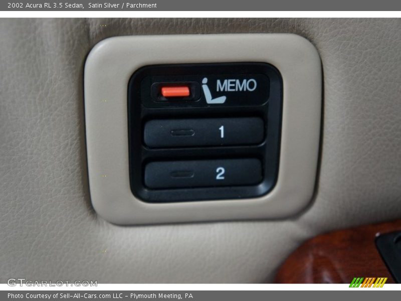 Satin Silver / Parchment 2002 Acura RL 3.5 Sedan