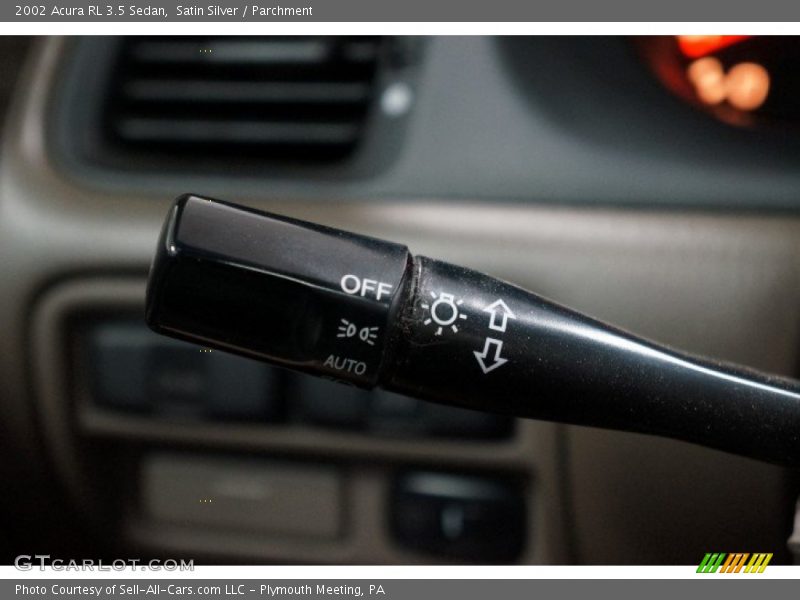 Satin Silver / Parchment 2002 Acura RL 3.5 Sedan