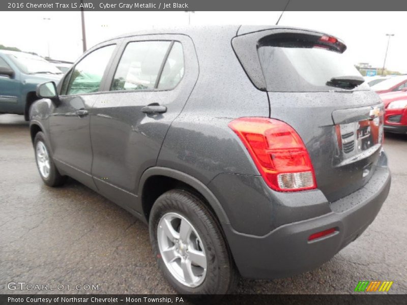 Cyber Gray Metallic / Jet Black 2016 Chevrolet Trax LS AWD