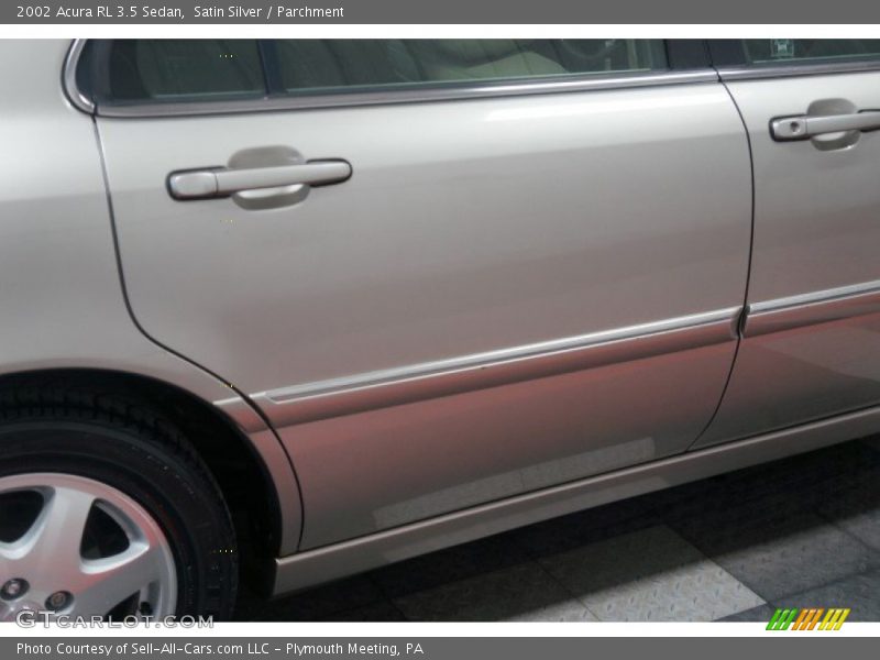Satin Silver / Parchment 2002 Acura RL 3.5 Sedan