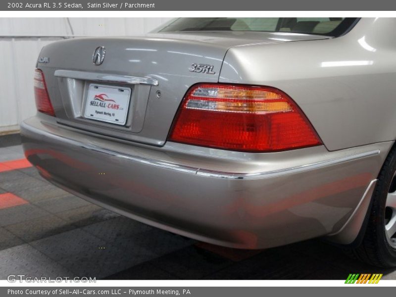 Satin Silver / Parchment 2002 Acura RL 3.5 Sedan