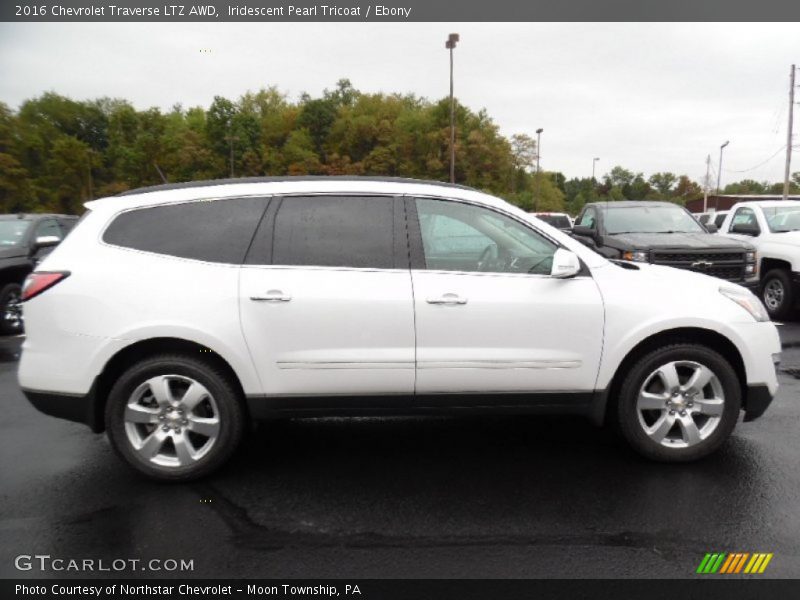 Iridescent Pearl Tricoat / Ebony 2016 Chevrolet Traverse LTZ AWD