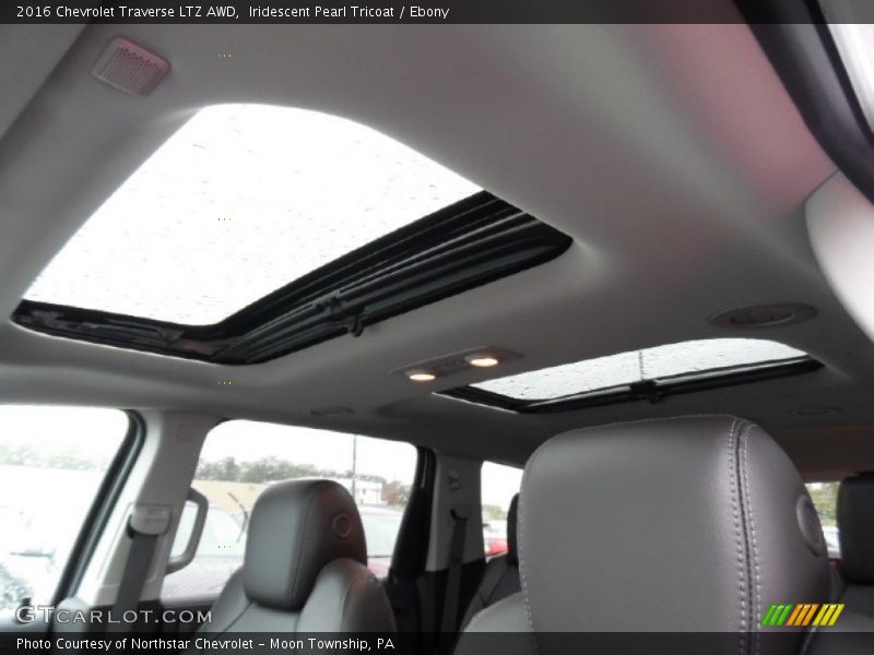 Iridescent Pearl Tricoat / Ebony 2016 Chevrolet Traverse LTZ AWD