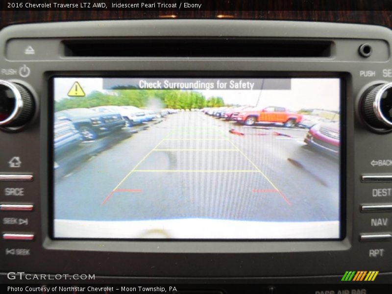 Iridescent Pearl Tricoat / Ebony 2016 Chevrolet Traverse LTZ AWD