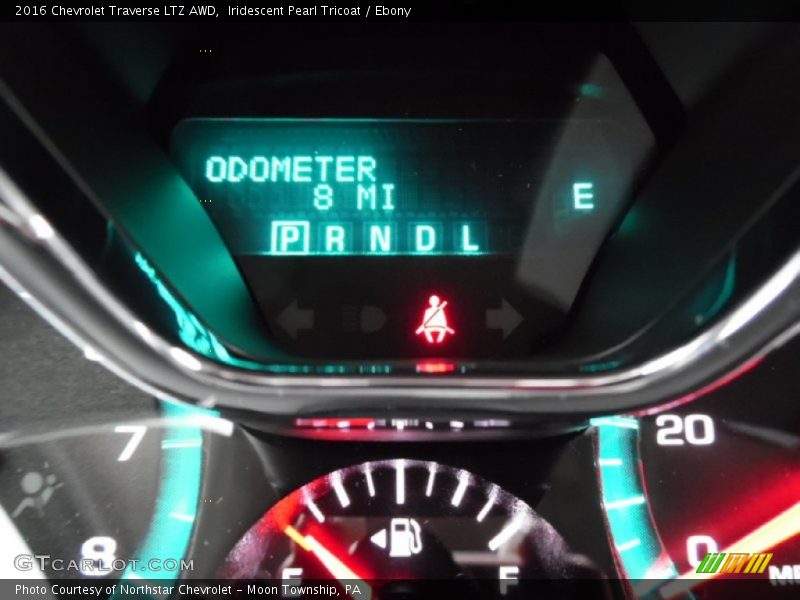 Iridescent Pearl Tricoat / Ebony 2016 Chevrolet Traverse LTZ AWD