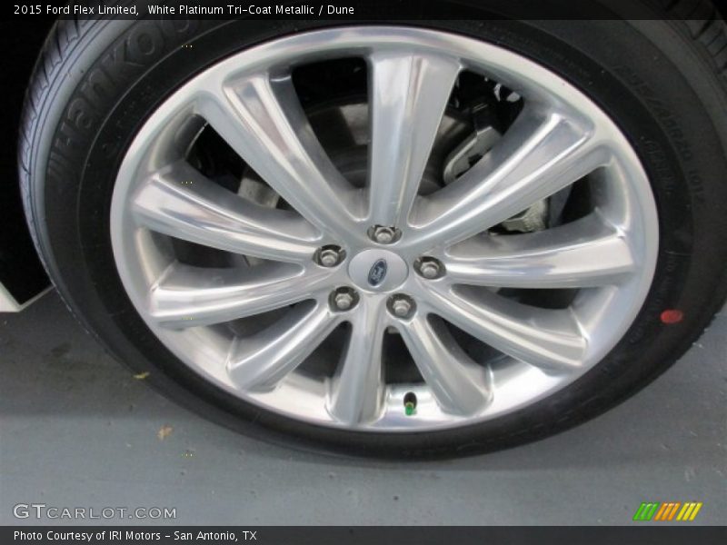 White Platinum Tri-Coat Metallic / Dune 2015 Ford Flex Limited
