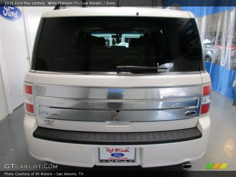 White Platinum Tri-Coat Metallic / Dune 2015 Ford Flex Limited