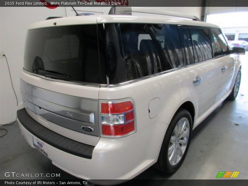 White Platinum Tri-Coat Metallic / Dune 2015 Ford Flex Limited