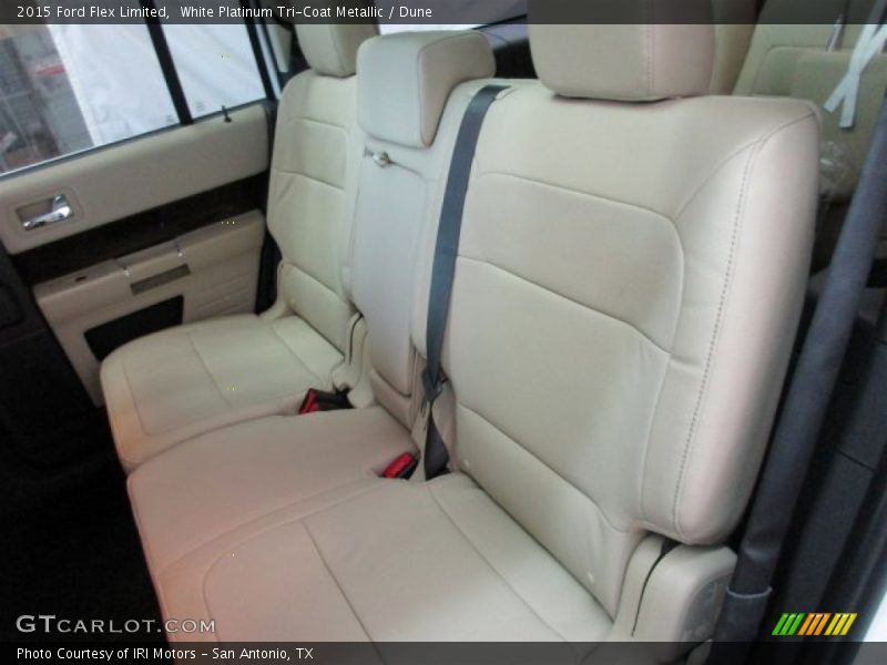 White Platinum Tri-Coat Metallic / Dune 2015 Ford Flex Limited