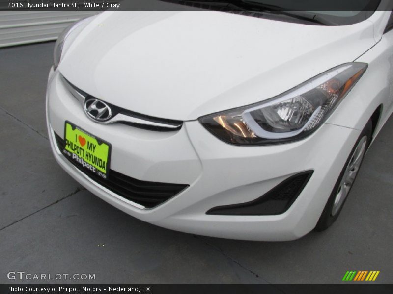 White / Gray 2016 Hyundai Elantra SE