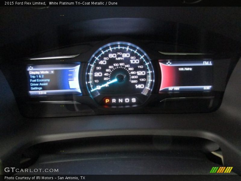 White Platinum Tri-Coat Metallic / Dune 2015 Ford Flex Limited
