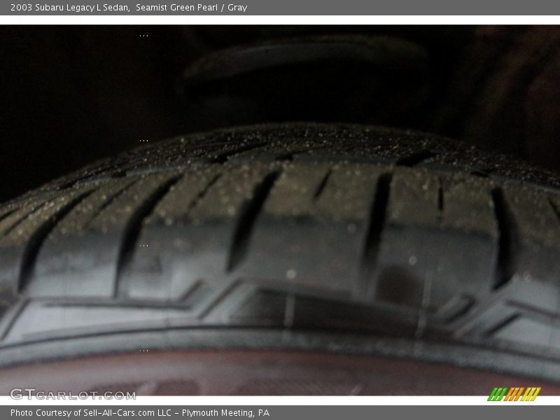 Seamist Green Pearl / Gray 2003 Subaru Legacy L Sedan