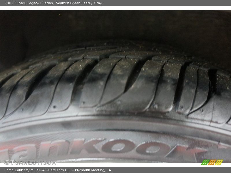 Seamist Green Pearl / Gray 2003 Subaru Legacy L Sedan