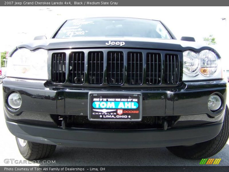 Black / Medium Slate Gray 2007 Jeep Grand Cherokee Laredo 4x4