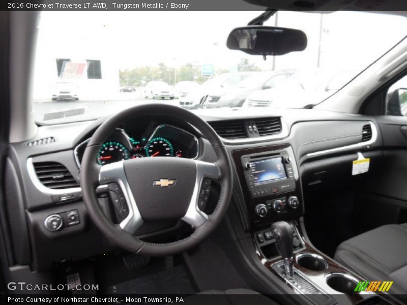 Tungsten Metallic / Ebony 2016 Chevrolet Traverse LT AWD
