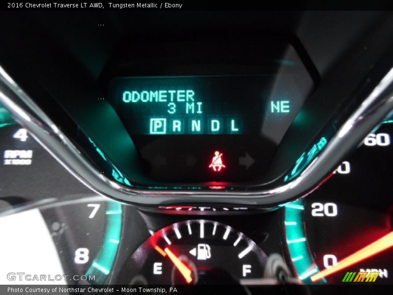 Tungsten Metallic / Ebony 2016 Chevrolet Traverse LT AWD