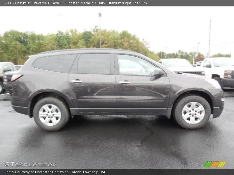  2016 Traverse LS AWD Tungsten Metallic